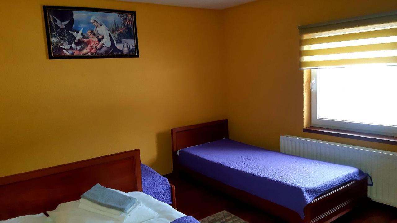 מלון Dacha Podobovets 127 מראה חיצוני תמונה